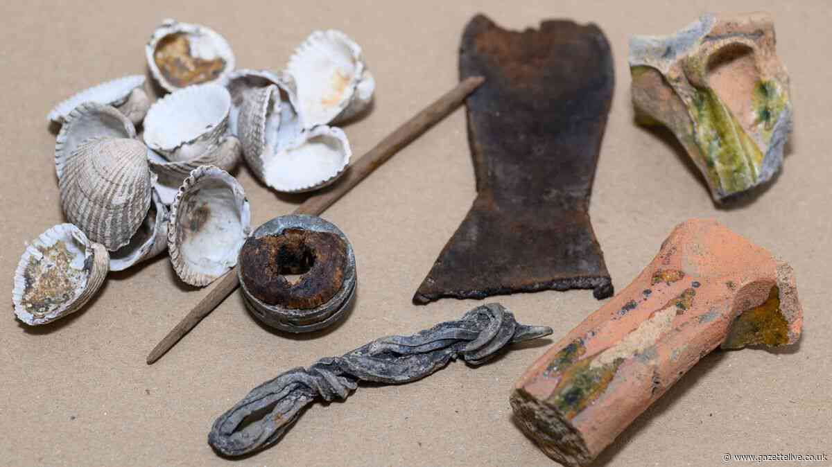 Medieval bones and clothing found in North Yorkshire market town to go on display