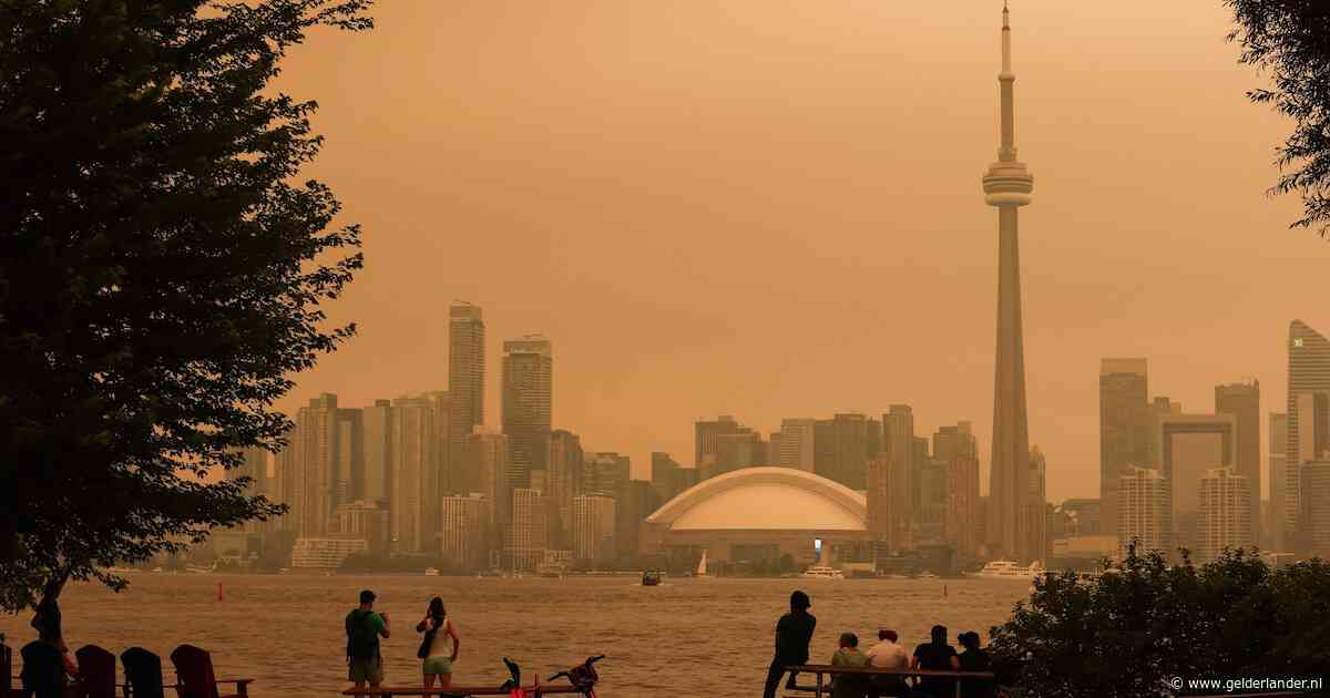 Rook van bosbranden Canada verstikt Toronto en bedreigt New York, waar finale WK zondag wordt gespeeld
