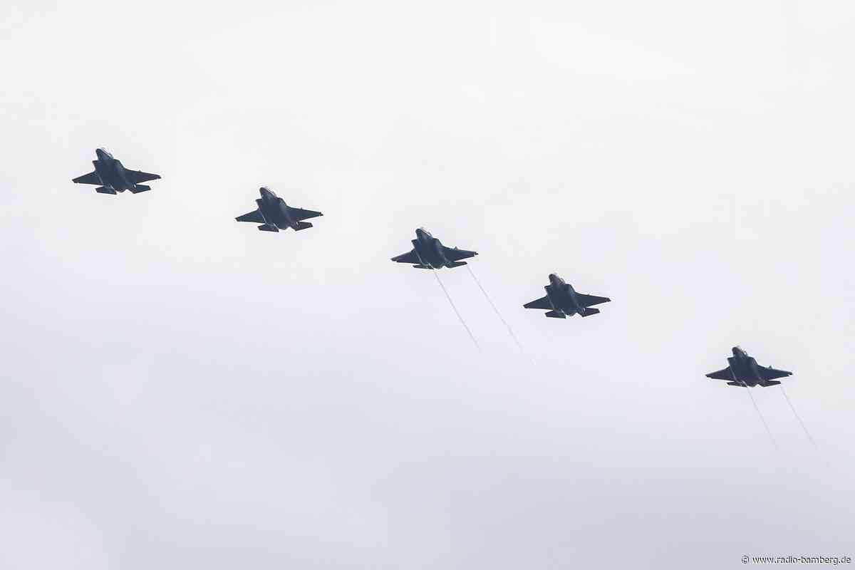USA erhöhen mit neuen Angriffen und Drohungen Druck auf Iran