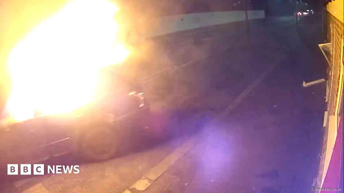Father and son cleared of GBH after car hit diner
