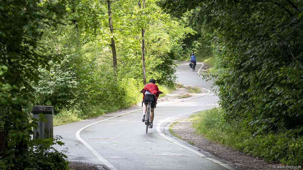 „Sehr gefährliche Situationen“: Rennrad-Raser an der Isar – Münchner schlagen Alarm