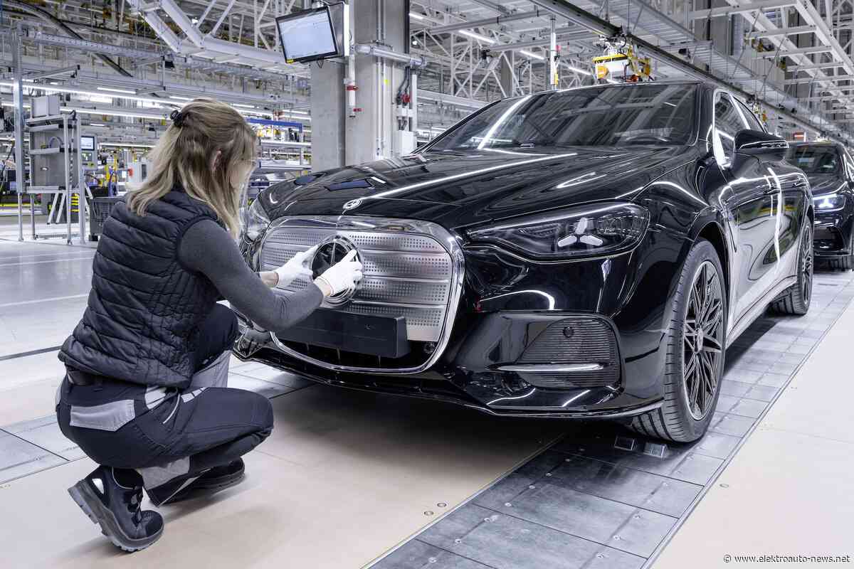 Mercedes eröffnet Werkserweiterung im ungarischen Kecskemét