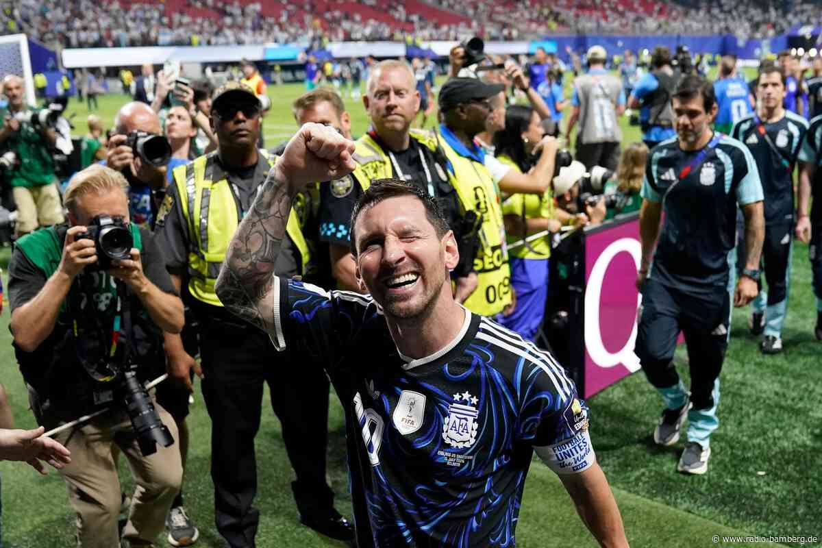 Das war die WM-Nacht: Brisantes Banner und Kritik an Tuchel