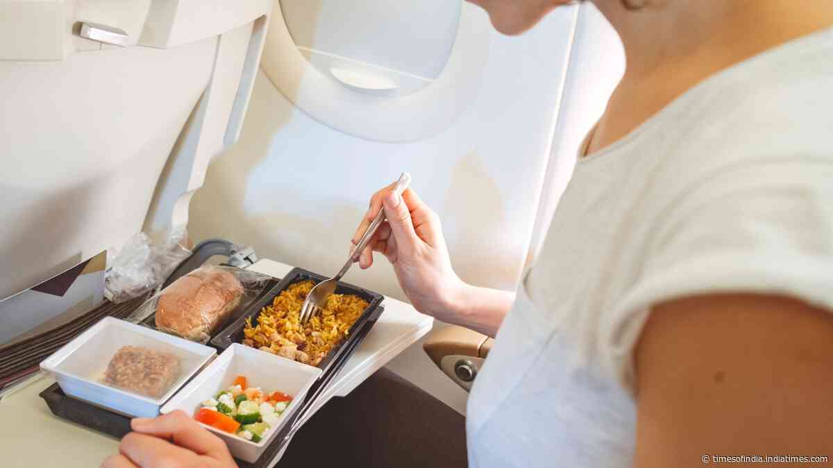 Why airplane food tastes bland even when it's perfectly seasoned