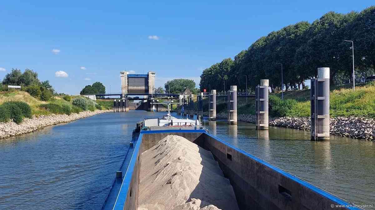 Binnenvaart past zich aan op laagwater: ‘Zes keer meer varen’