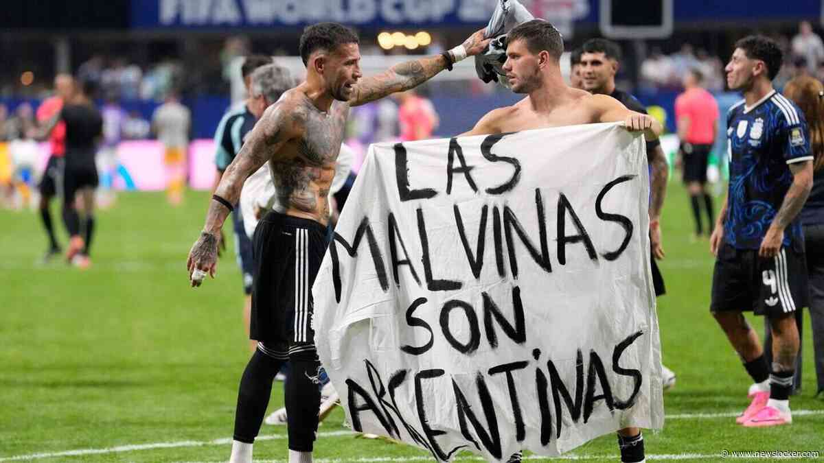 Argentijnen gooien met beladen spandoek extra olie op het vuur na zege op Engeland