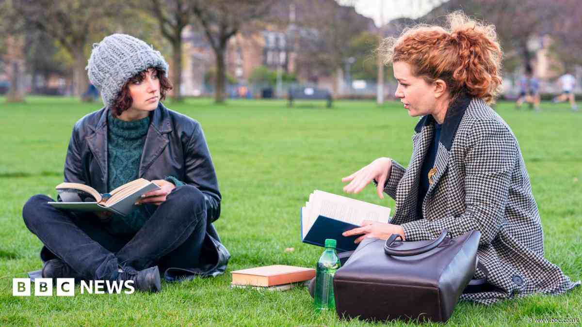 Starting uni? What you need to know about the meningitis B vaccine in Scotland