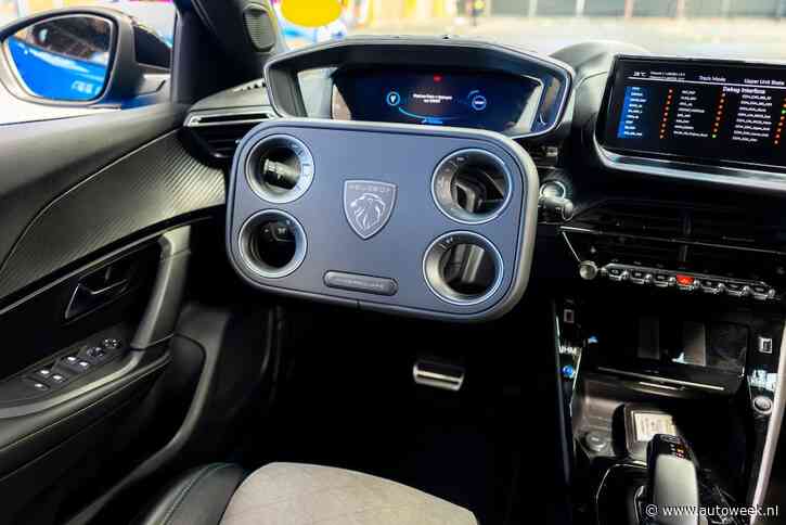 Video: Peugeots 'hypersquare' tilt de i-Cockpit naar een hoger niveau