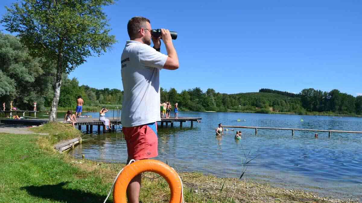 Fischerstechen und mehr: Wasserwacht feiert zwei Tage am Dietlhofer See