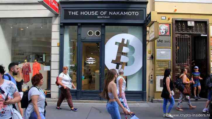 Slapende Bitcoin-reus ontwaakt en verplaatst 343 miljoen euro