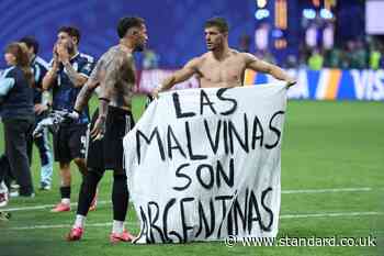 Argentina players slammed by minister for brandishing Falklands banner amid calls for Premier League stars to be denied UK visas