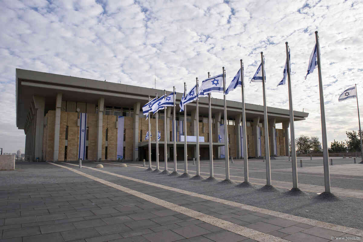 Israel: Umstrittenes „Thora-Grundgesetz“ verabschiedet