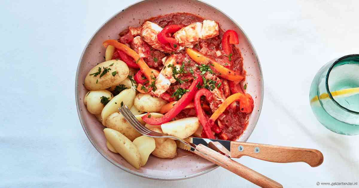 Wat Eten We Vandaag: Visstoof met paprika, tomaat en krieltjes