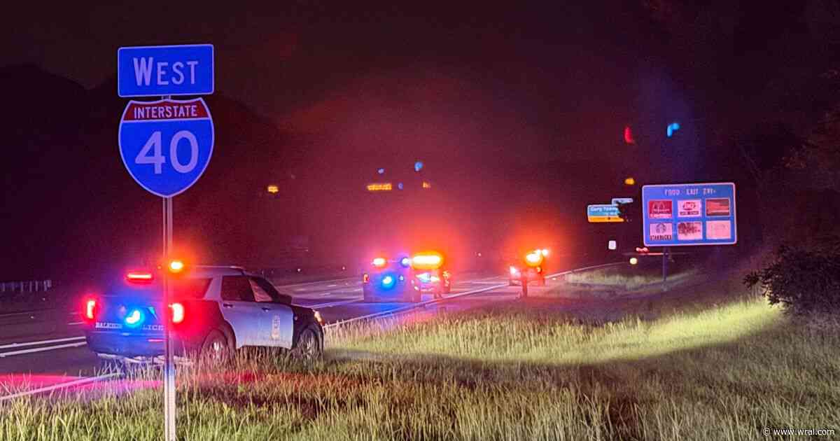 Crash shuts down I-40 near I-440