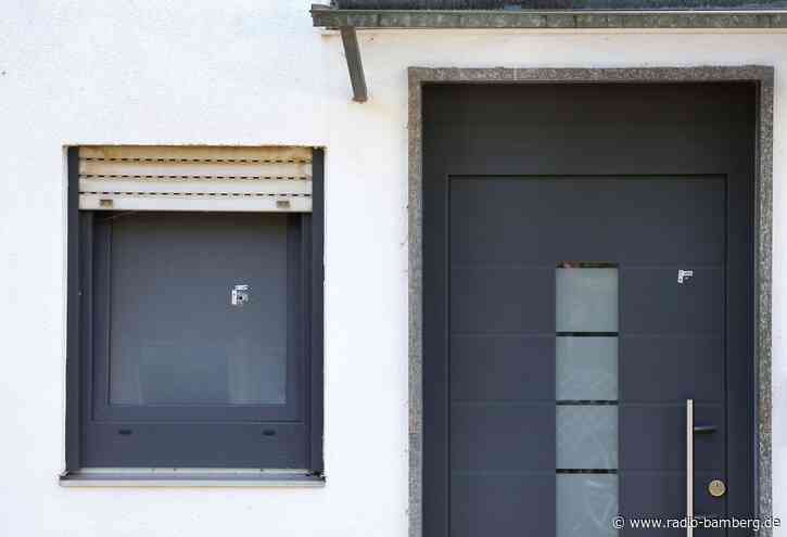 Täter nach Schüssen auf Würzburger Haus weiter flüchtig