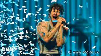 Grennan to move headline gig if England make final