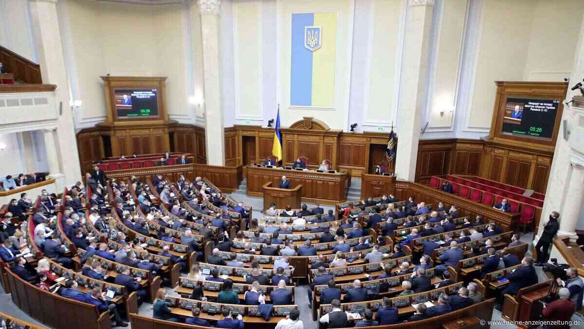 Parlament bestätigt neuen Ministerpräsidenten Korezkyj