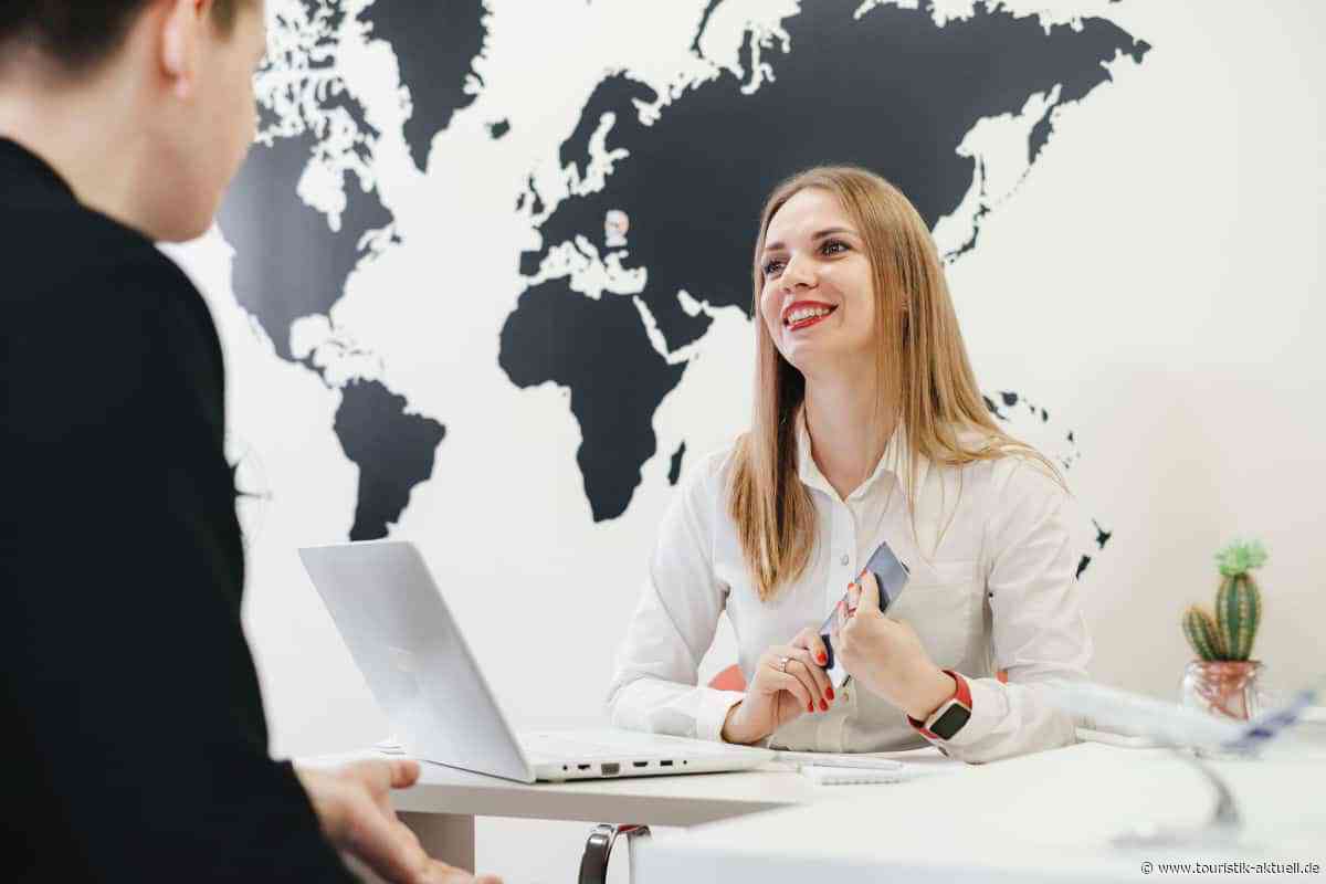 Reisebüro-Geschäft: Auch der Juni im Minus
