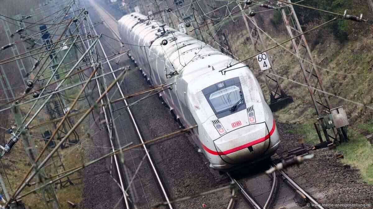 Klopapier alle im ICE: Zugchef stoppt Zug in Hamburg – und kauft selbst nach