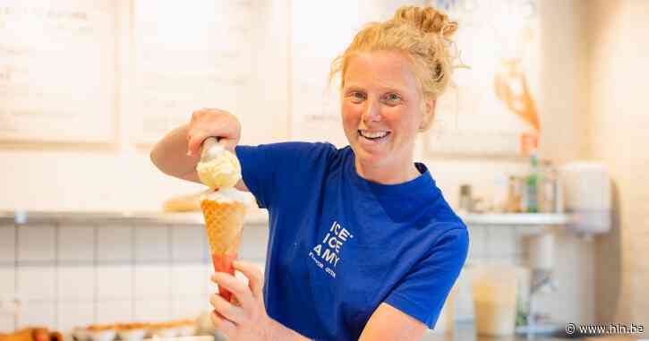 Dankzij haar opleiding burgerlijk ingenieur maakt Amélie (29) het ultieme ijs: “We maken écht alles zelf, en dat proef je”