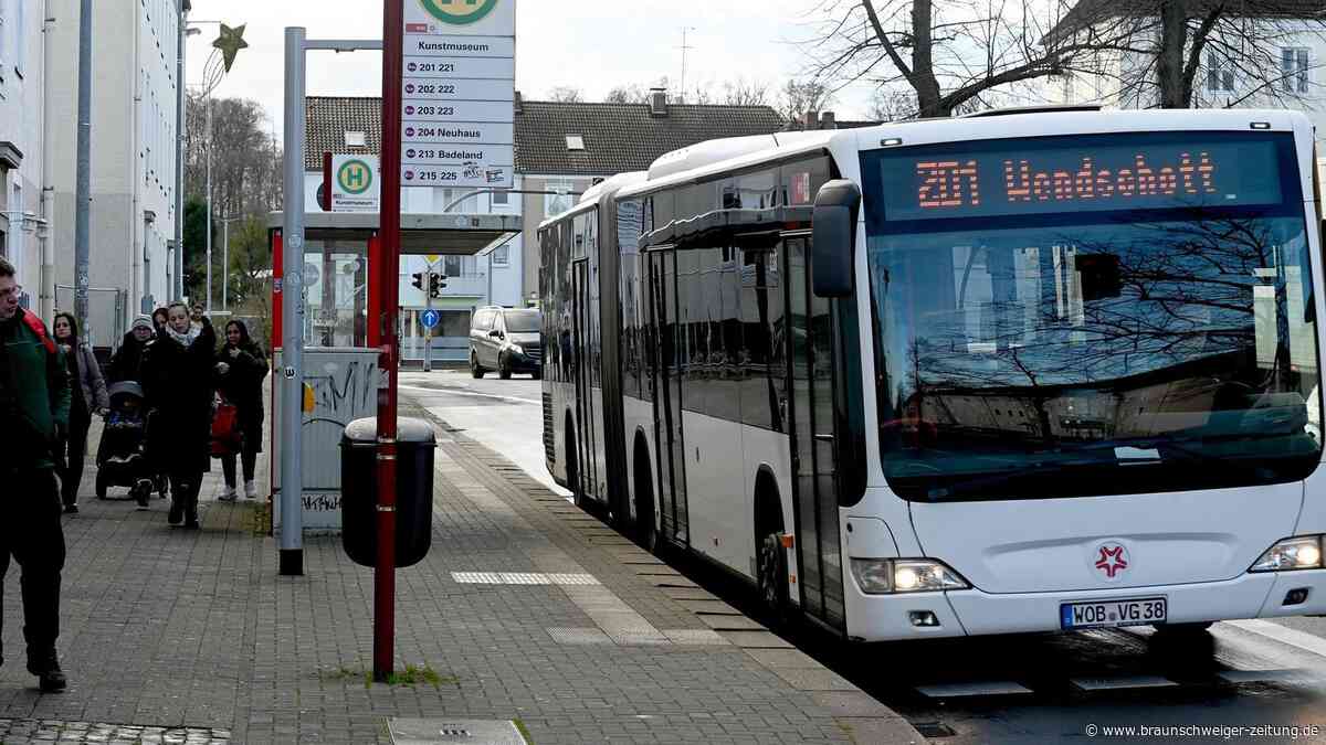 Sperrungen und Werksurlaub in Wolfsburg – wo ein Blick auf den Fahrplan lohnt