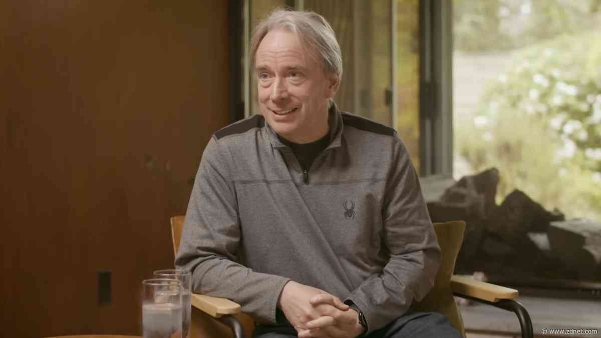 Linus Torvalds puts his foot down, tells anti-AI programmers to 'fork it'