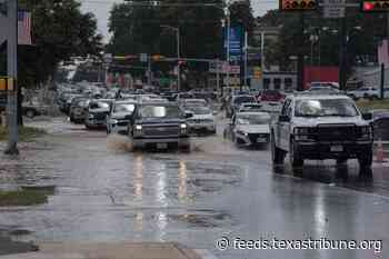 Live updates: Dangerous flood wave moving down Guadalupe River near Center Point