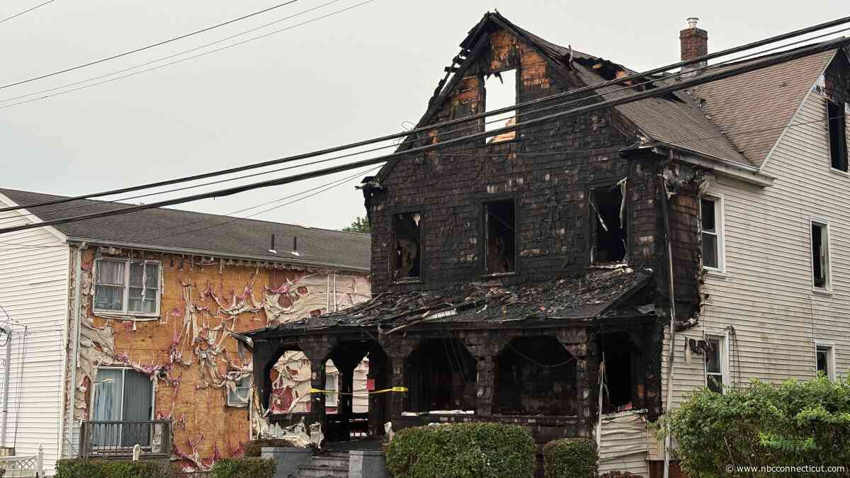 2 hospitalized, 4 displaced after second-alarm fire in New London