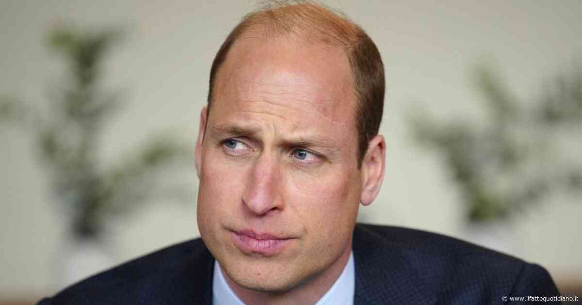 Il principe William commenta la sconfitta dell’Inghilterra contro l’Argentina ai Mondiali: “Sono devastato”. Salta il suo viaggio negli Stati Uniti