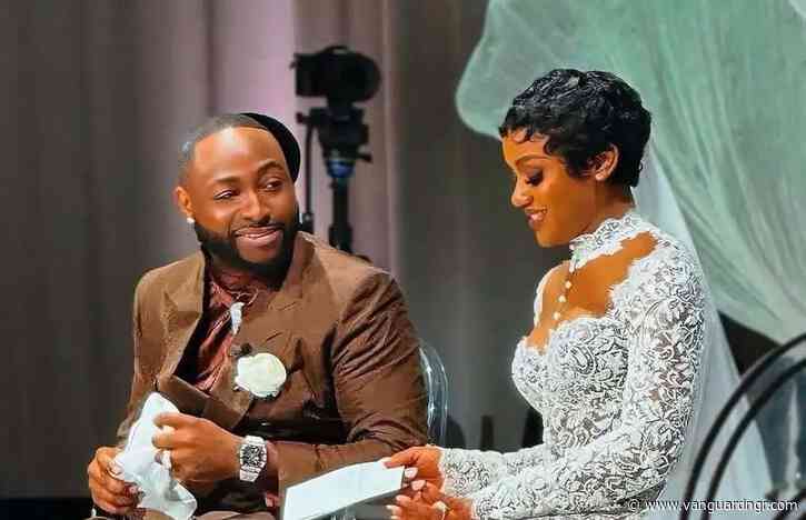Why Chioma handles my finances – Davido