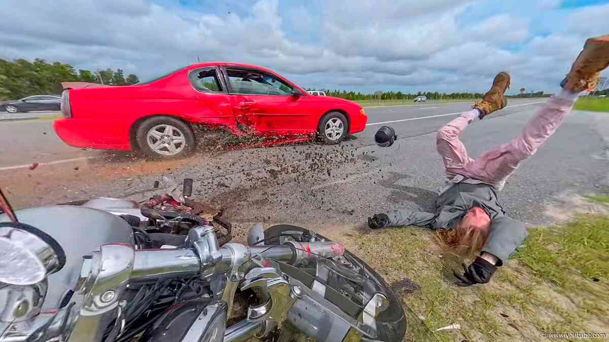 EPIC, CRAZY & INSANE MOTORCYCLE MOMENTS & CRASHES #36