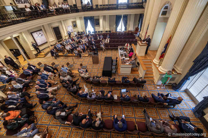 Senate sends youth court overhaul to House after late-night debate in special session