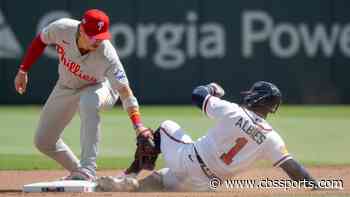 2026 MLB playoff predictions: Experts project how standings will look at end of the regular season