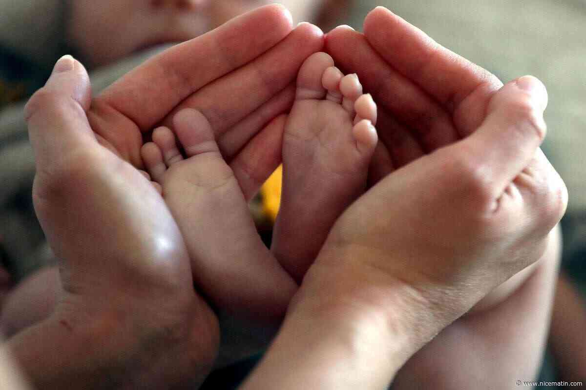 C’est peut-être celui que vous avez donné à votre enfant… Découvrez le top 10 des prénoms filles et garçons en 2025
