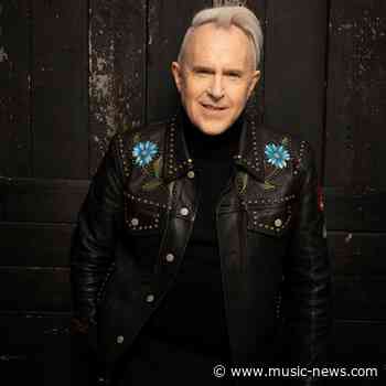 "David Bowie recognizing what i was doing blew me away" - Howard Jones