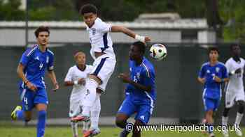 Marquee signing and England youth starlet make up Everton scholars as defender signs first deal