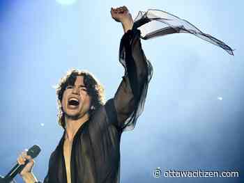 ‘I love you Ottawa,’ says Conan Gray after whimsy-filled show