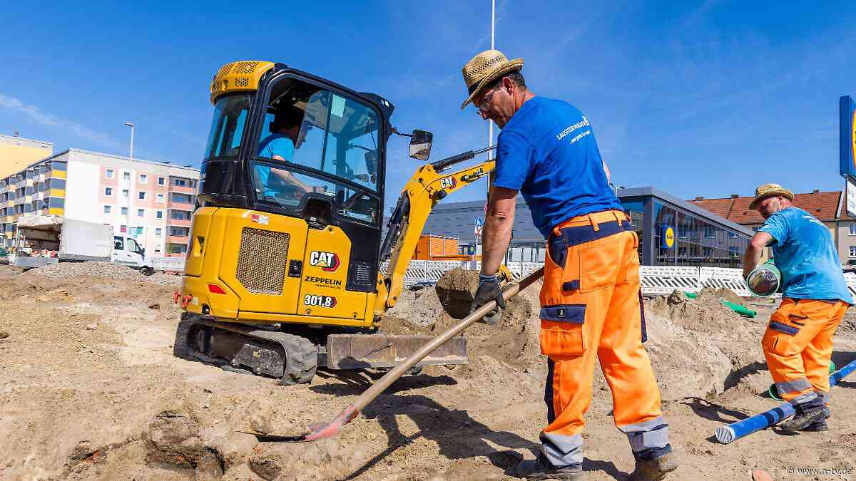 Beschäftigte weniger produktiv: Juni-Hitzewelle kostete Wirtschaft mehr als sechs Milliarden Euro