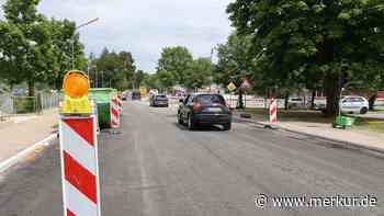 In der Blumenstraße geht’s rasch voran – Nun wird noch der Bahnübergang saniert