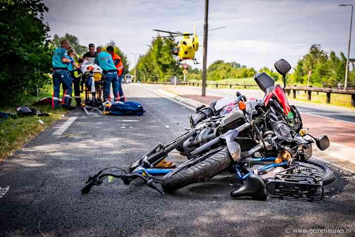 Fietser ernstig gewond bij aanrijding met motorrijder