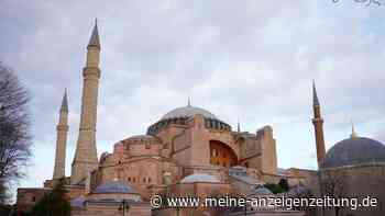 Aus Bibel vorgelesen: Touristen in Hagia Sophia festgenommen