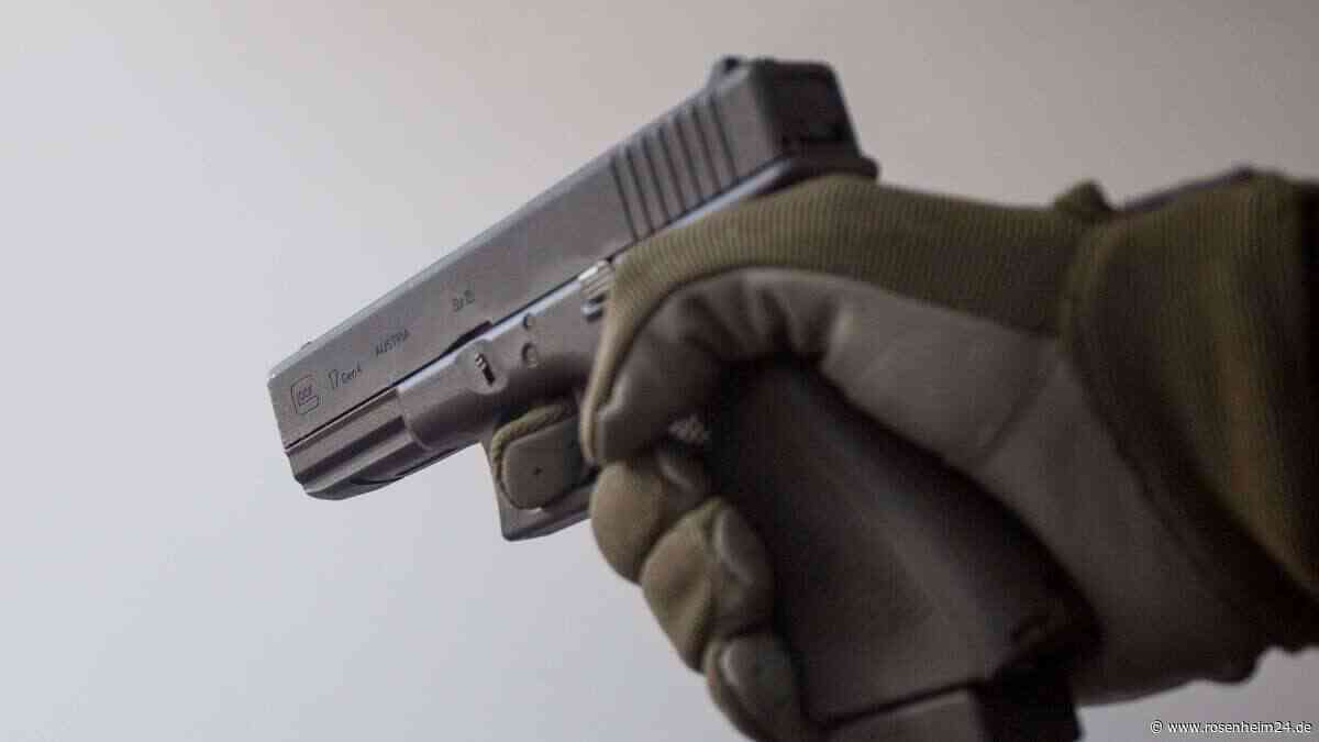 Mann schießt auf Jugendliche – Großeinsatz der Polizei in Oberbayern