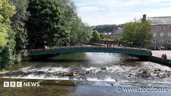 Derbyshire to be split to create two new councils
