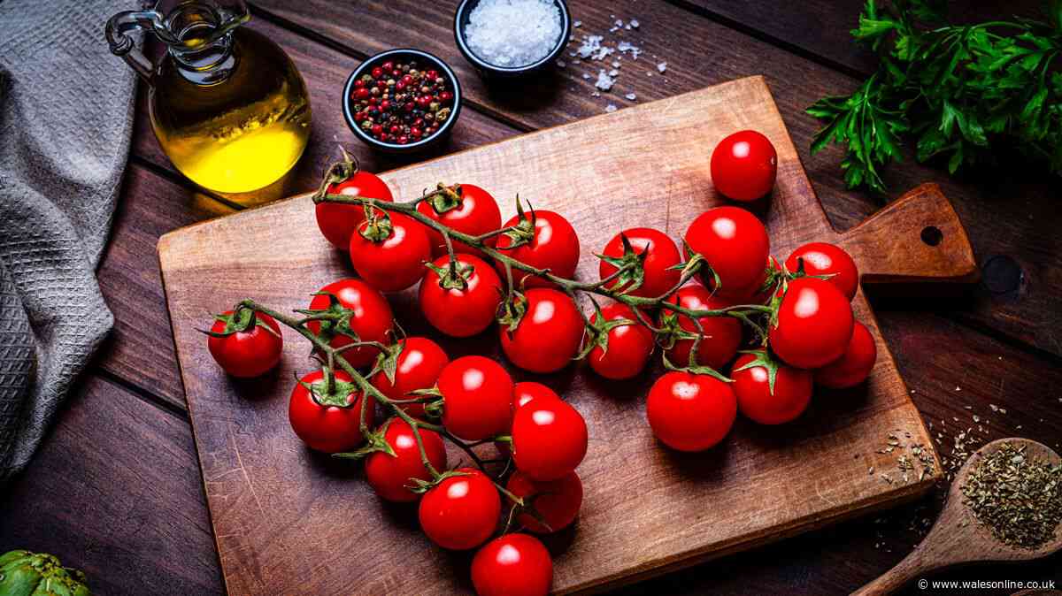 Difference between cherry and heritage tomatoes explained – one is healthier