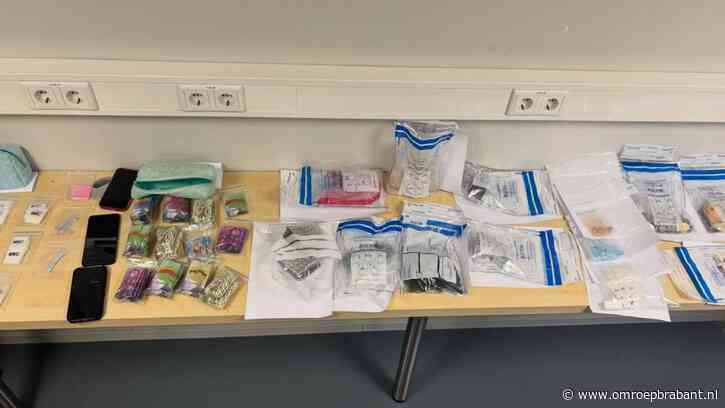 Man opgepakt na vondst drugs en 37.000 euro cash, auto in beslag genomen