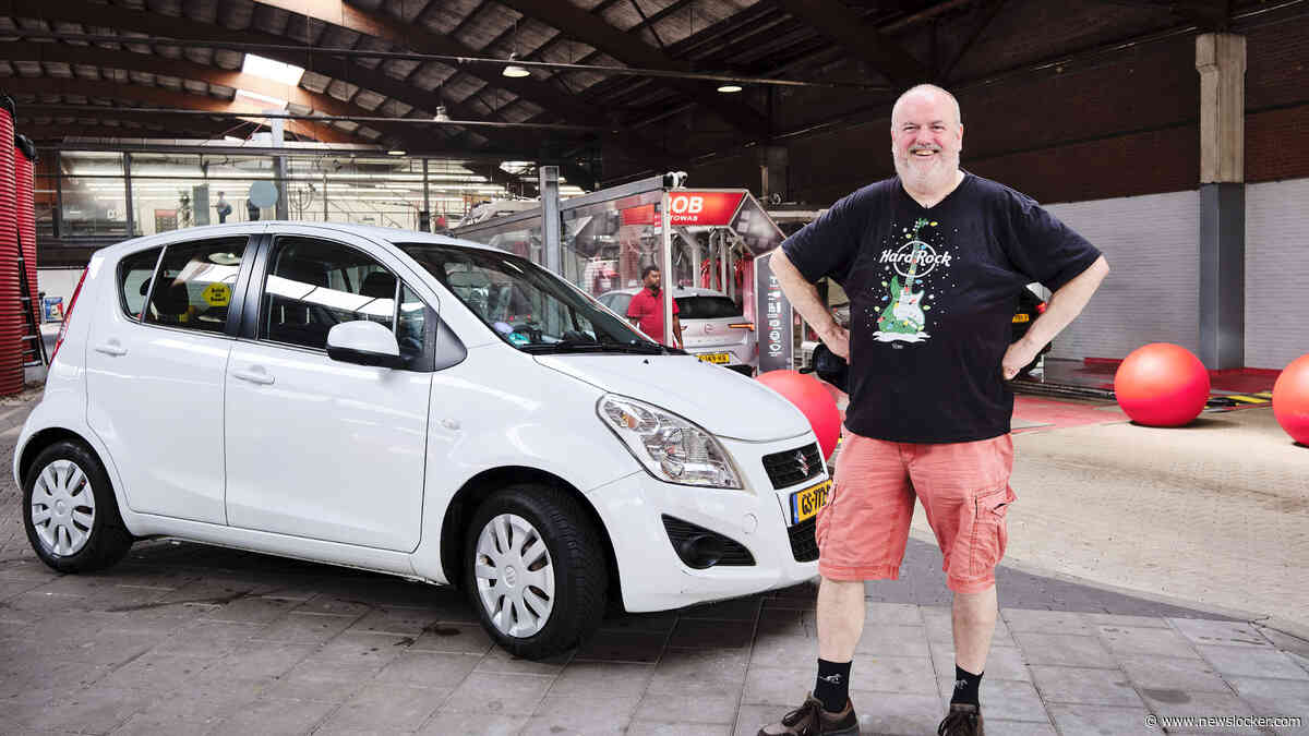 Gert (60) reed in amper tien jaar tijd 2750 keer door dezelfde wasstraat: ’Gewoon omdat ik erlangsrij en het kan’