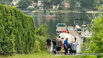 Propane truck enters Candlewood Lake in New Fairfield: DEEP