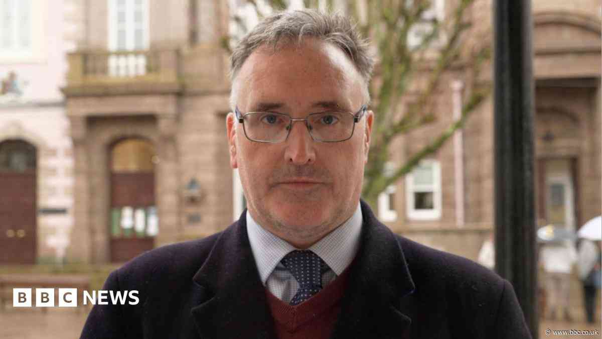 Calls for government taskforce to tackle poverty