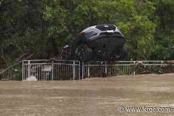 At least 1 dead as Texas flooding forces evacuations and rescues