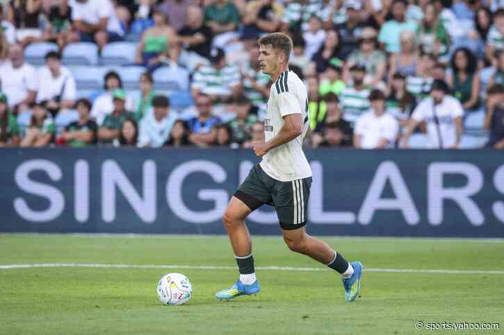 Celtic’s Maik Nawroski set to join Lens